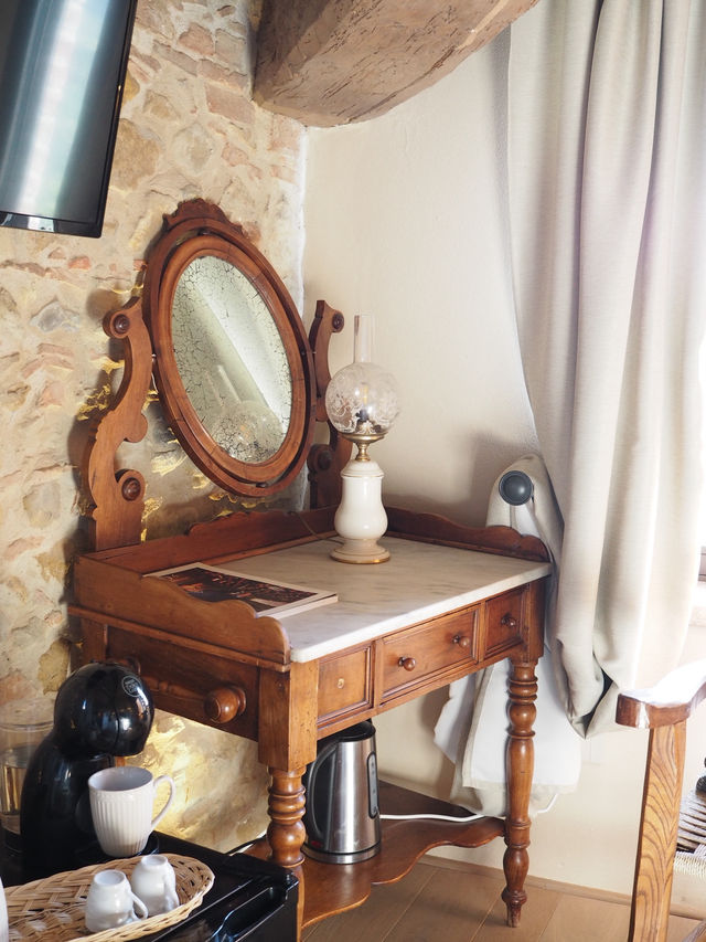 トスカーナのアグリツーリズモ　agriturismo poggio il castellare