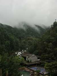 What to Expect in Heshun When It Rains: Food, Fog, and Friendly Hosts