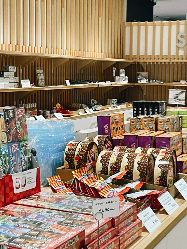 日本 大阪｜Henn na Resort & Spa Kansai Airport｜機場旁的智能住宿＋溫泉體驗