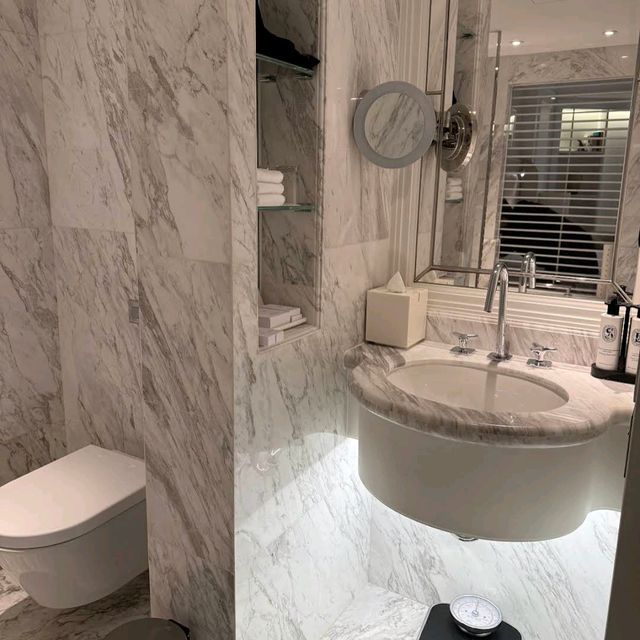 香港朗廷酒店（The Langham Hong Kong）