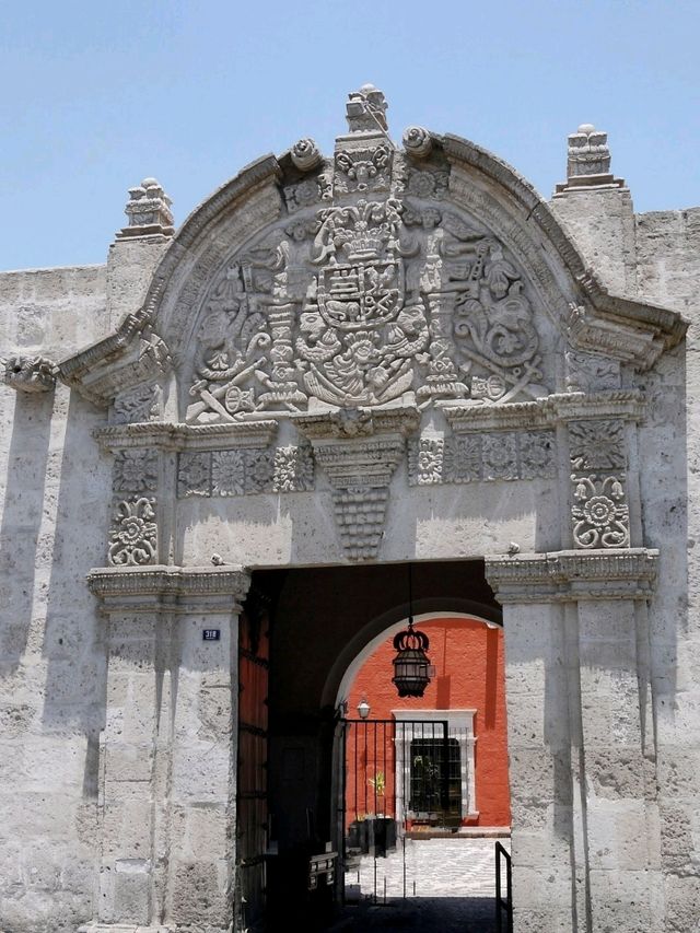 ペルー🇵🇪の白い街アレキパ