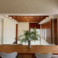 A Tropical Escape for Coffee Lovers