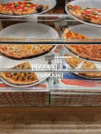 PIZZA SLICE Cat st Harajuku