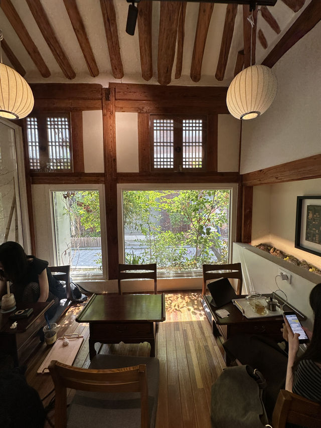 🌳 안국 숲 뷰 카페 후기 ☕️