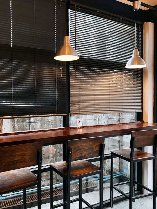 Aribica Specialty Coffee X Amplify Coffee Roasters