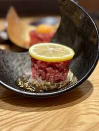 【大阪・福島】濃厚ユッケと自家製ポン酢の絶品ホルモン「焼肉 肉福」