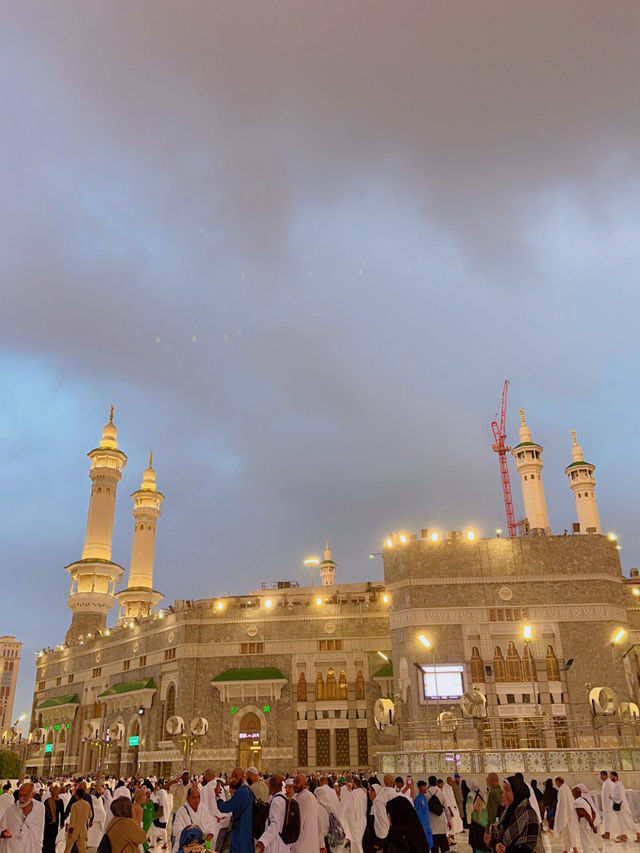 Makkah — where hearts kneel before the Kaaba, and souls rise to the heavens. 🕋✨