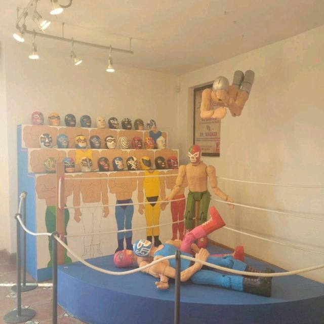 【サンミゲルデアジェンデ】Museo La Esquina