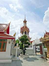 ชมวัดพระแก้วและวัดชนะสงคราม✨️