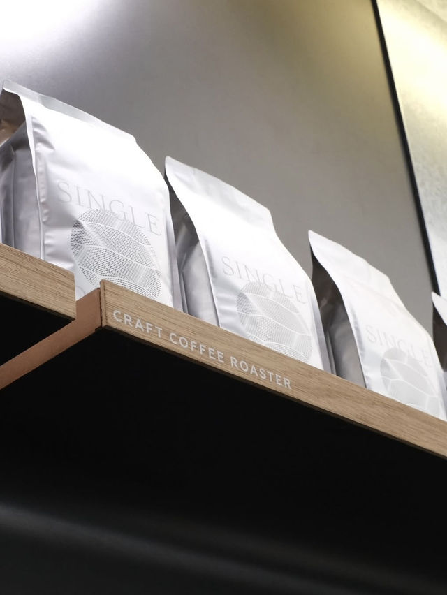 灣仔「Craft Roaster Coffee」🇭🇰 | 冠軍咖啡師店