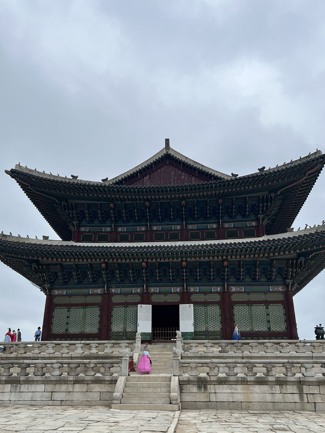 광화문과 경복궁, 근정전