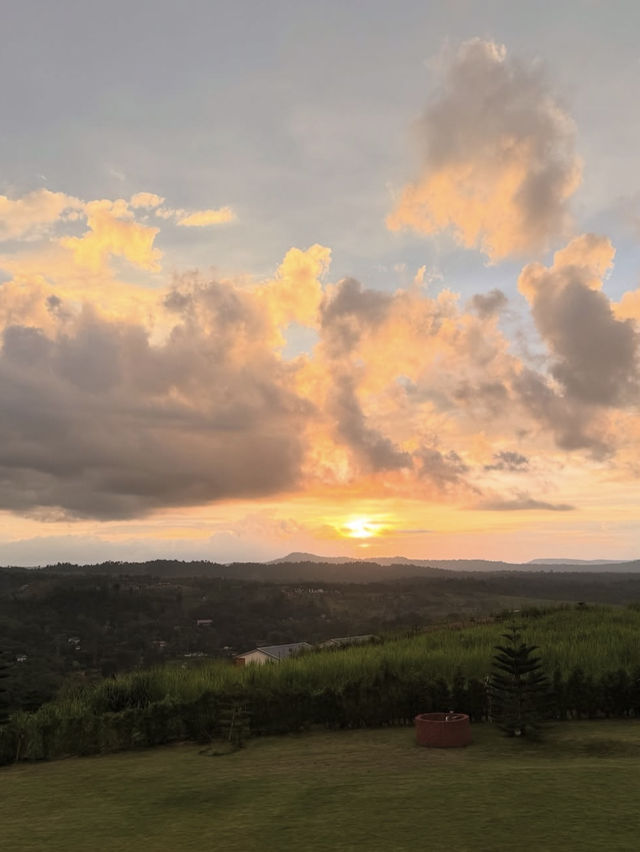 Cirrus Valley Hill Resort