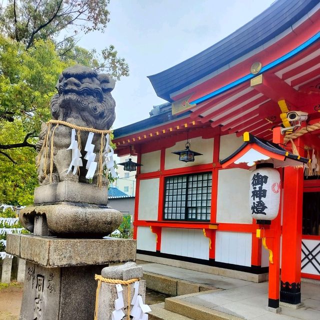ขอพรความรักที่ Tamutsukuri Inari-jinja Shrine