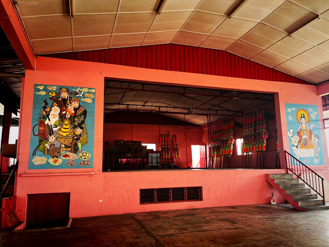 Summer Serenity by the Sea: Tua Pek Kong Temple