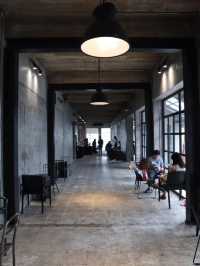 The Baristro At Train Station
