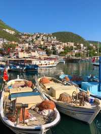 🌅 Kaş: A Slow Summer Dream on Turkey’s Turquoise Coast 