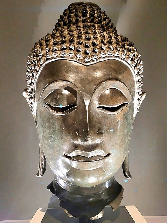 Enlightened : The Kwan Im Thong Hood Cho Temple Gallery