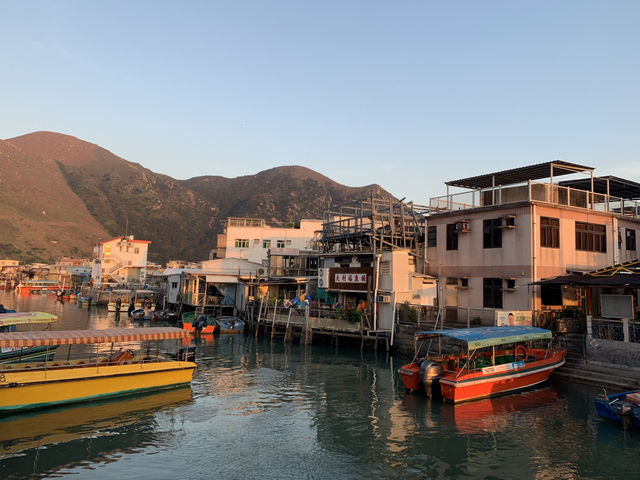The Indescribable Beauty of Sunset at Tai O