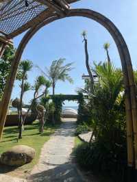 Luna Beach Club in Bali