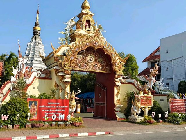 Temple Hopping in Chiang Mai