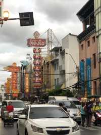 A lively street in Bangkok 