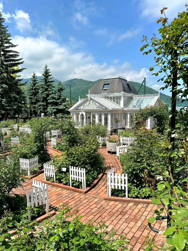 Sweet Steps in a European Garden: Shiroi Koibito Park