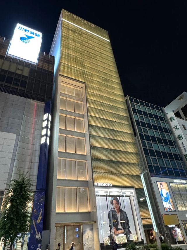 Discover Ginza: Tokyo’s Chic Heartbeat