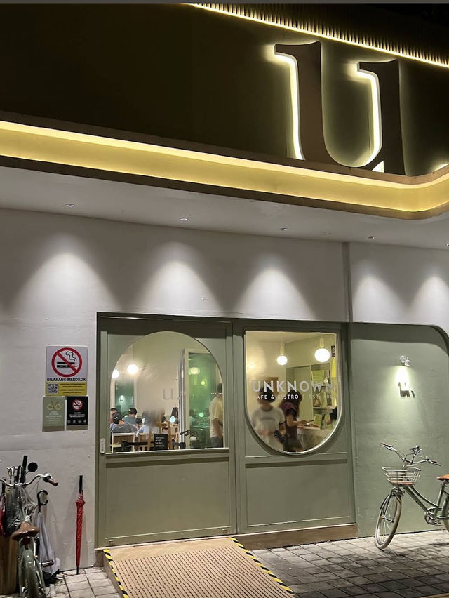 Unknown Cafe & Bistro Eco Series