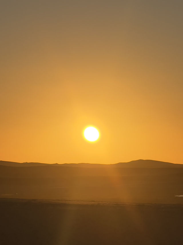 Sahara’s Holy Trinity: Fire, Gold And Stardust
