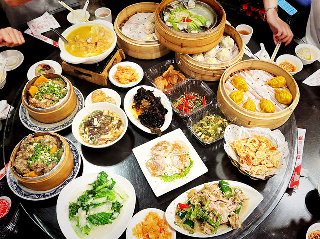 臺北大安 中正紀念堂在地老店 盛園絲瓜小籠湯包
