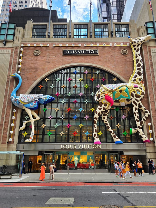 Flagship Flair: Louis Vuitton NYC & the Ultimate Shopping Route 👜🏙️🛍️