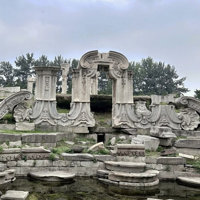 🏯 Let’s Go to the "Garden of a Thousand Gardens" (万园之园) – The Ruins of Yuanmingyuan, Beijing’s Lost