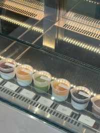 ๐์๋ก์นดํ ์ํ๊ตฌ์ ์์ ์ผ๋ณธ ๊ฐ์ฑ ์นดํ