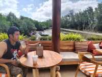 คาเฟ่ลับ แห่งใหม่ของระยอง Lawon 