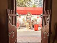 「信仰與文化的交融,是一座城市最深的底蘊。」