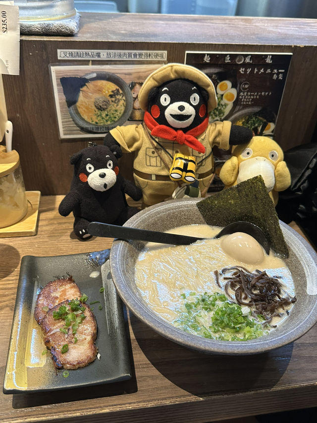三傻到灣仔品嚐正宗日式拉麵店