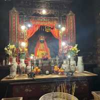 Man Mo Temple