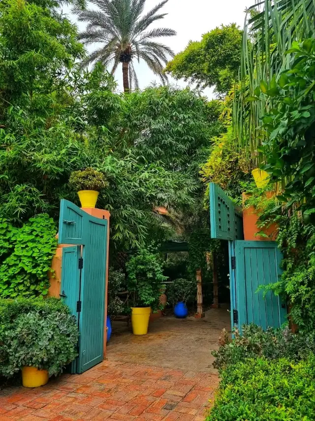Jardin Majorelle – 馬拉喀什的植物與藝術綠洲