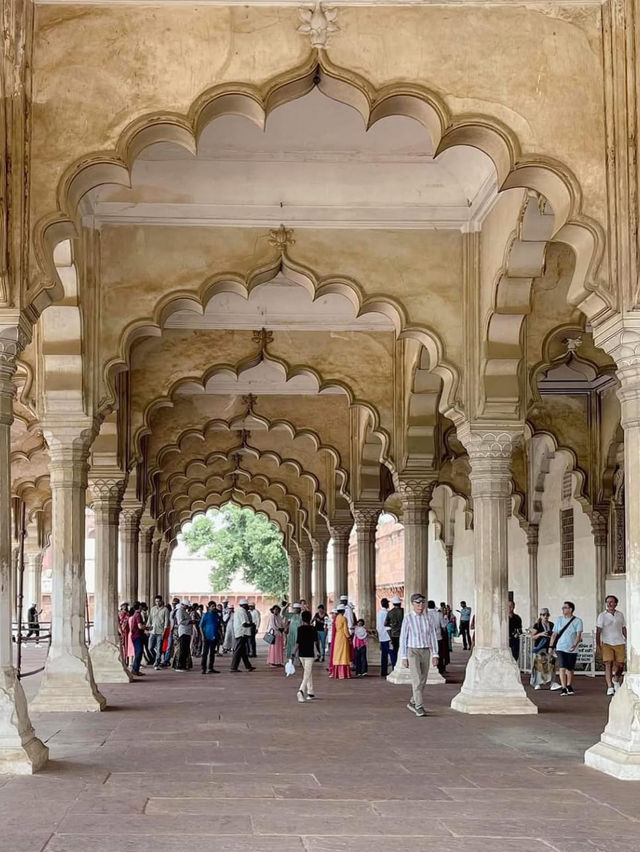 Agra Fort A Majestic Fortress of Uttar Pradesh 