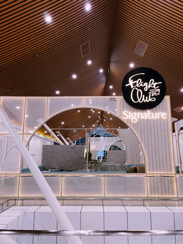 Flight Club Signature: Stylish Spot for Western Fusion Dining