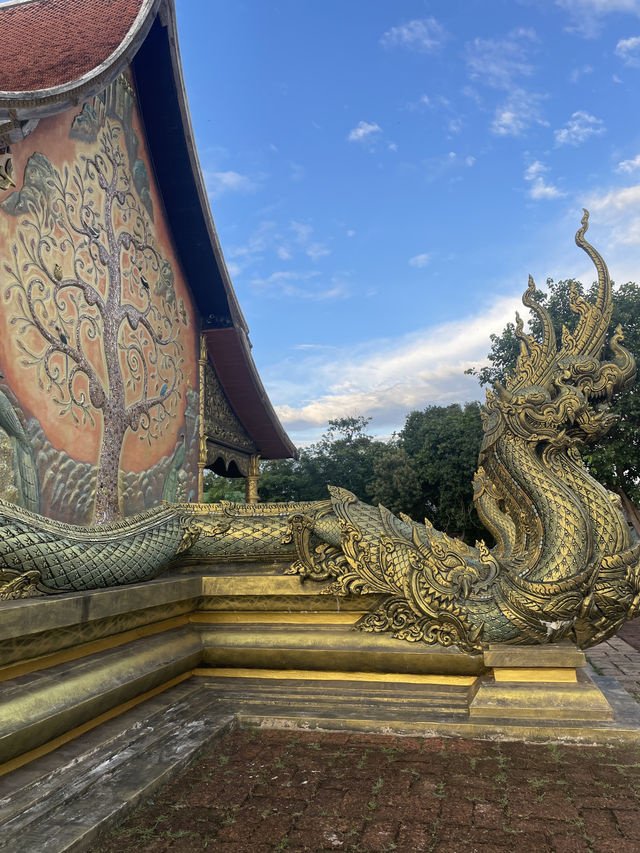 วัดเรืองแสง อุบลราชธานี วัดเรืองแสง อุบลราชธานี