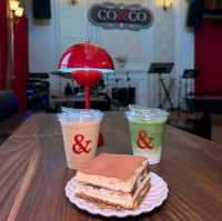 คาเฟ่สไตล์ยุโรป โซนนิมมาน : Co&Co Cafe and Bar.