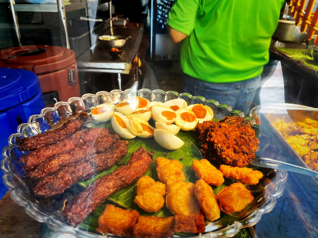 Foo House Pandan Nasi Lemak – A Local Favourite in Sungai Ara, Penang