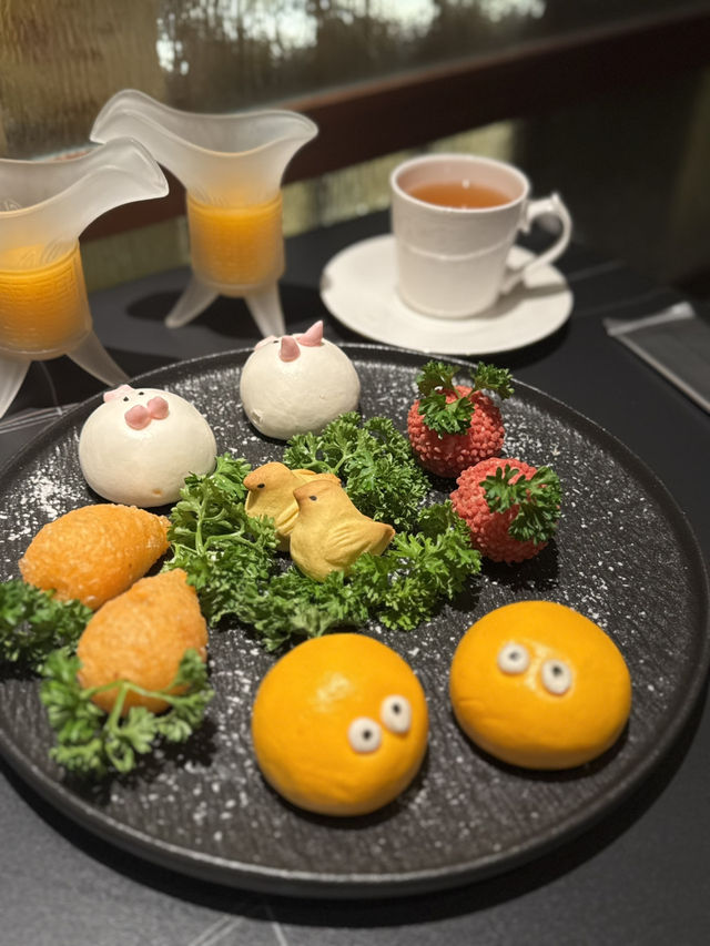 {精緻打卡中菜館·招牌龍蝦酥🦞｝