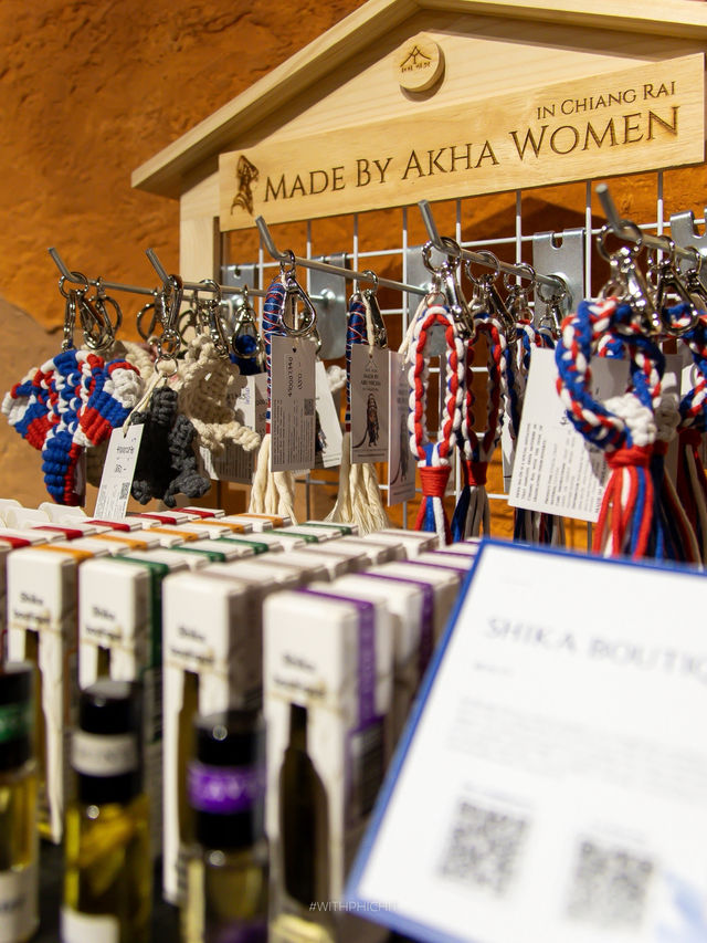 The Gallery: ศิลปะแห่งการให้ ณ Asiatique