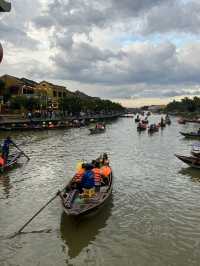 đ»đł Central Vietnam Blitz: 4 Days of History & Adventure