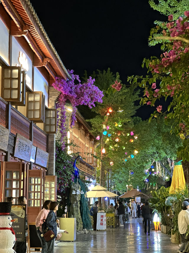 昆明室外人文美食新體驗🥰