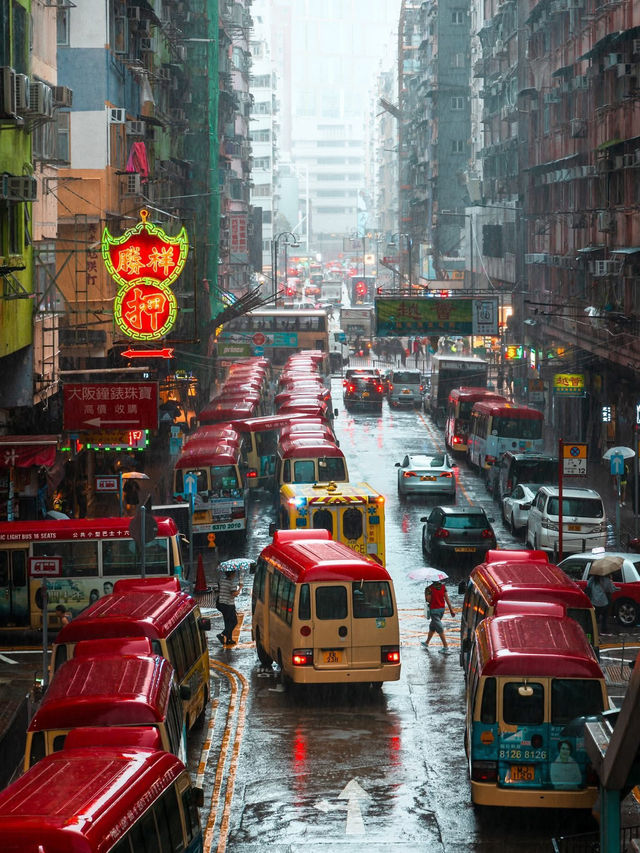 Monsoon Metropolis in Central Monsoon Metropolis in Central