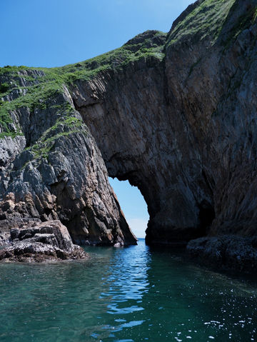 香港西貢四大名洞之「橫洲角洞」
