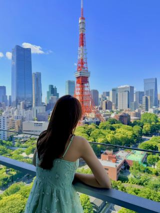 Experiencing those "Tokyo Tower Vibes" in Tokyo.